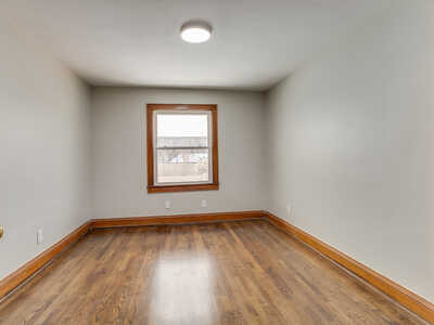 Woodland Ave photo 13