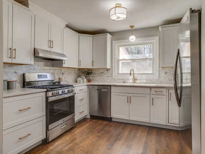 Woodland Ave photo 3